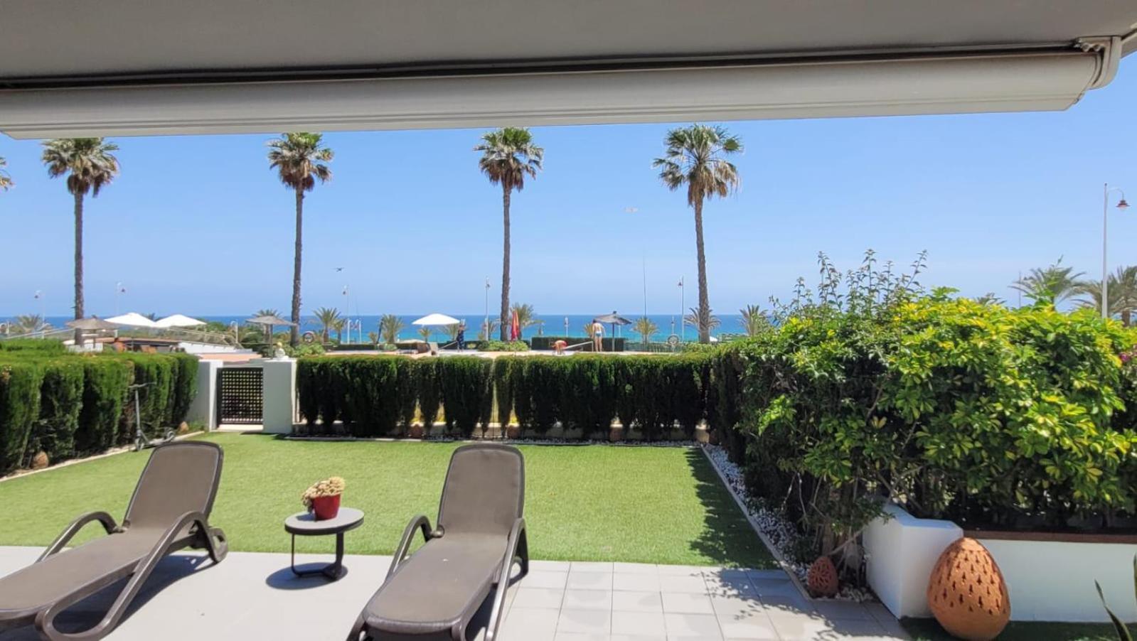 ארנאלס דל סול Ocean View Apartment מראה חיצוני תמונה