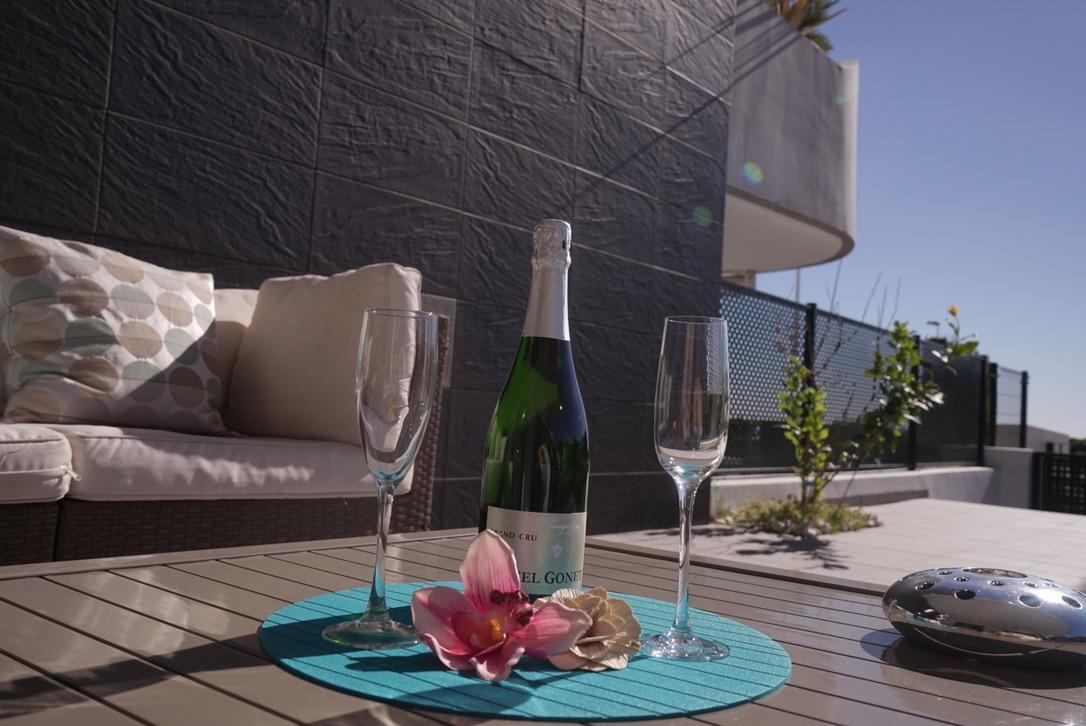 ארנאלס דל סול Ocean View Apartment מראה חיצוני תמונה